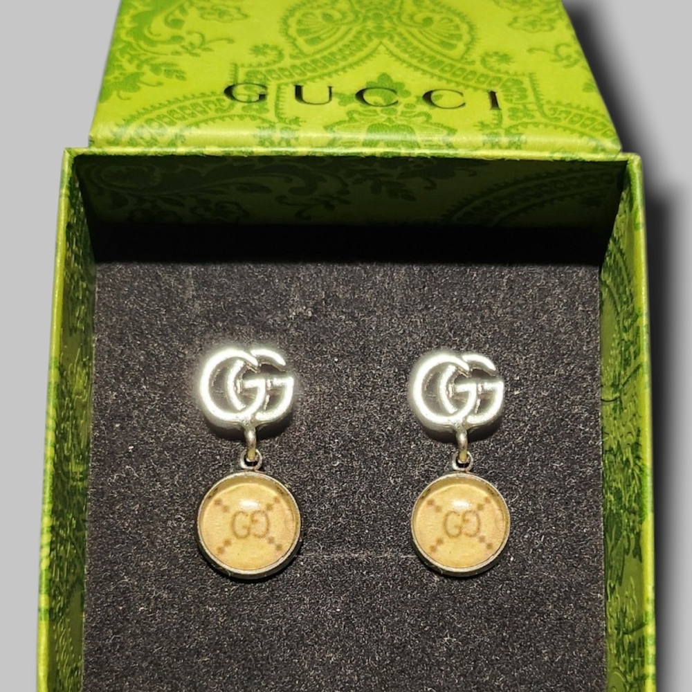 Gucci Silver GG Drop Earrings with Beige Logo Discs